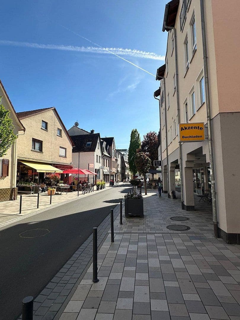 Pronájem bytu 1+1 38 m², Frankfurter Str. 14, Bad Vilbel, Hessen Pronájem bytu 1+1 38 m², Frankfurter Str. 14, Bad Vilbel, Hessen