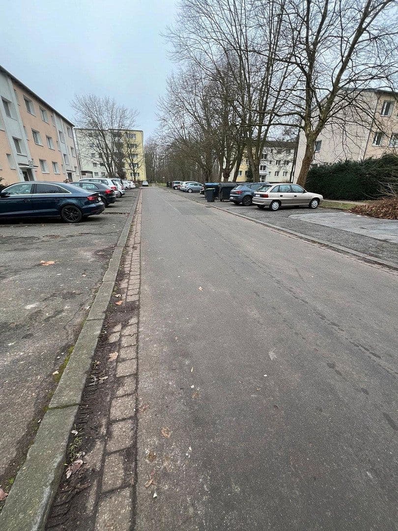 Pronájem bytu 3+1 64 m², Bielefeld, Severní Porýní-Vestfálsko Pronájem bytu 3+1 64 m², Bielefeld, Severní Porýní-Vestfálsko