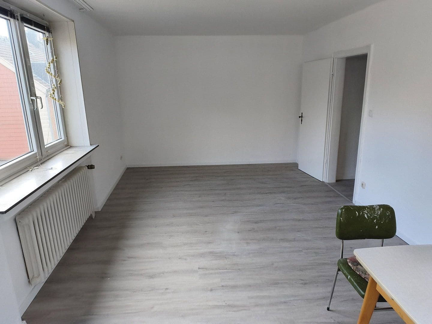 Pronájem bytu 2+1 50 m², Bergstr.8, Oberhausen, Severní Porýní-Vestfálsko Pronájem bytu 2+1 50 m², Bergstr.8, Oberhausen, Severní Porýní-Vestfálsko