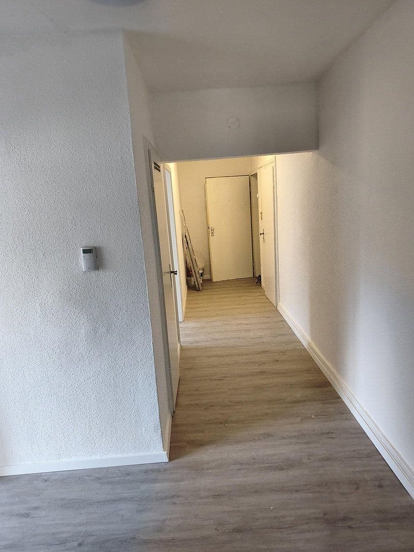 Pronájem bytu 2+1 50 m², Bergstr.8, Oberhausen, Severní Porýní-Vestfálsko Pronájem bytu 2+1 50 m², Bergstr.8, Oberhausen, Severní Porýní-Vestfálsko