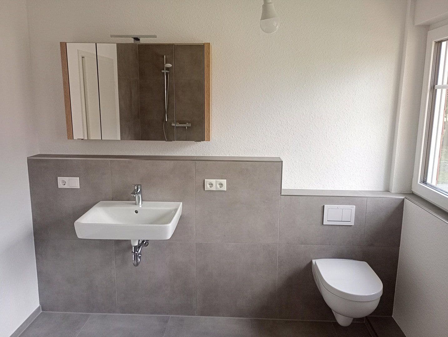 Pronájem domu 130 m², pozemek 1 m², Löningen, Dolní Sasko Pronájem domu 130 m², pozemek 1 m², Löningen, Dolní Sasko