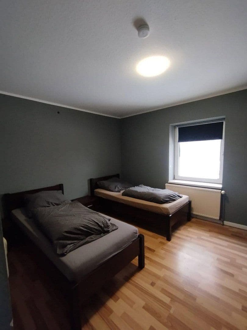 Pronájem domu 500 m², pozemek 2.500 m², Eichstädter Chaussee 12, Oberkrämer, Braniborsko Pronájem domu 500 m², pozemek 2.500 m², Eichstädter Chaussee 12, Oberkrämer, Braniborsko