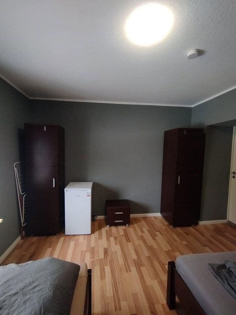 Pronájem domu 500 m², pozemek 2.500 m², Eichstädter Chaussee 12, Oberkrämer, Braniborsko Pronájem domu 500 m², pozemek 2.500 m², Eichstädter Chaussee 12, Oberkrämer, Braniborsko