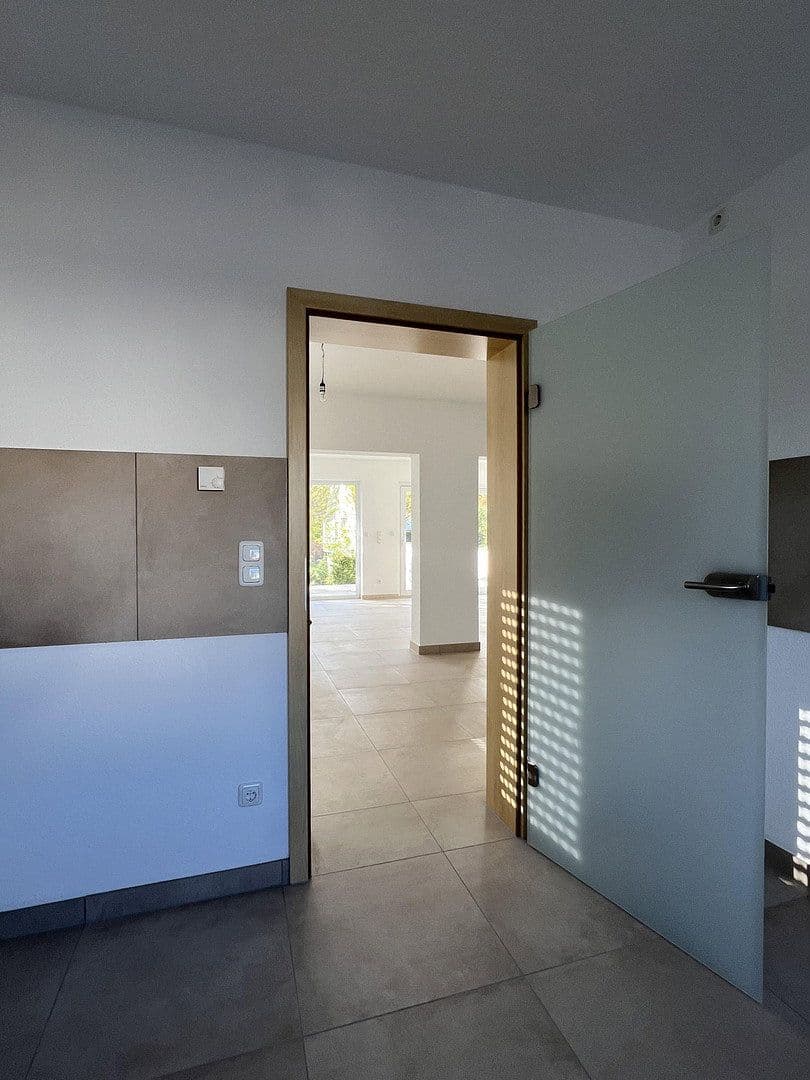 Pronájem domu 132 m², pozemek 400 m², Rödermark, Hessen Pronájem domu 132 m², pozemek 400 m², Rödermark, Hessen