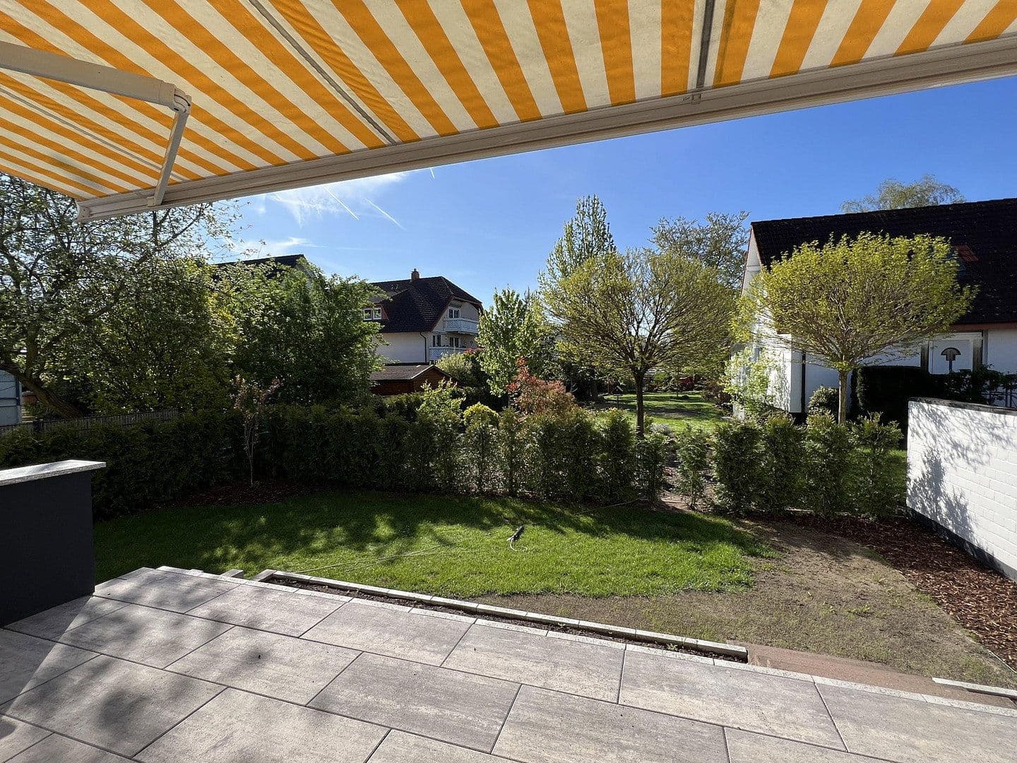 Pronájem domu 132 m², pozemek 400 m², Rödermark, Hessen Pronájem domu 132 m², pozemek 400 m², Rödermark, Hessen