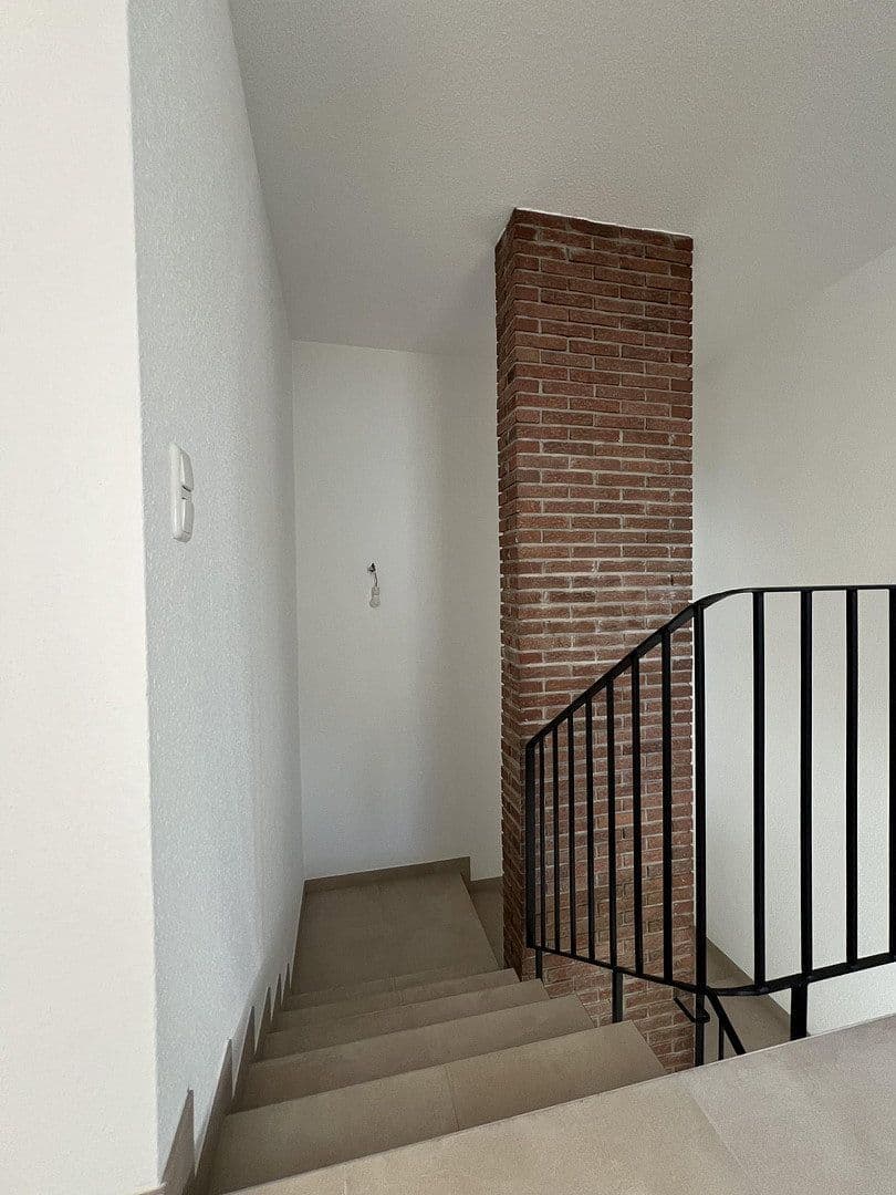 Pronájem domu 132 m², pozemek 400 m², Rödermark, Hessen Pronájem domu 132 m², pozemek 400 m², Rödermark, Hessen