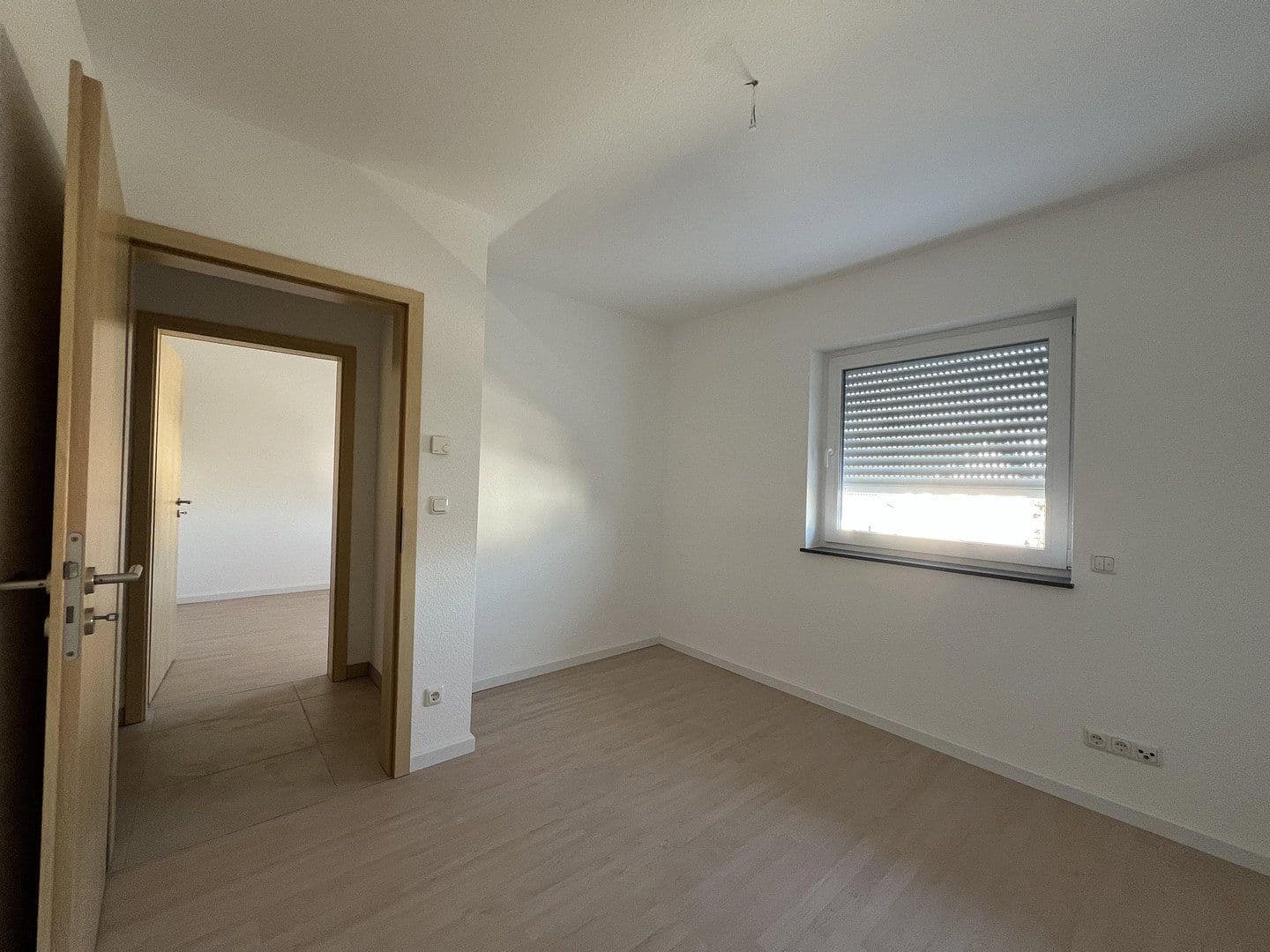Pronájem domu 132 m², pozemek 400 m², Rödermark, Hessen Pronájem domu 132 m², pozemek 400 m², Rödermark, Hessen