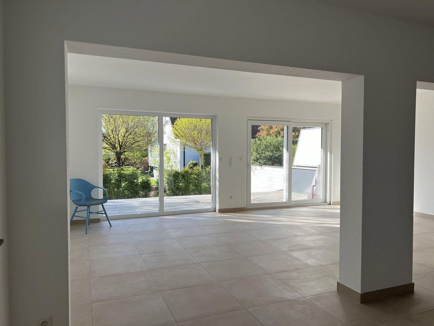 Pronájem domu 132 m², pozemek 400 m², Rödermark, Hessen Pronájem domu 132 m², pozemek 400 m², Rödermark, Hessen