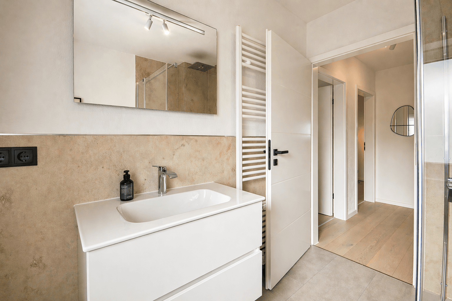 Prodej domu 82 m², pozemek 208 m², Wesel, Severní Porýní-Vestfálsko Prodej domu 82 m², pozemek 208 m², Wesel, Severní Porýní-Vestfálsko