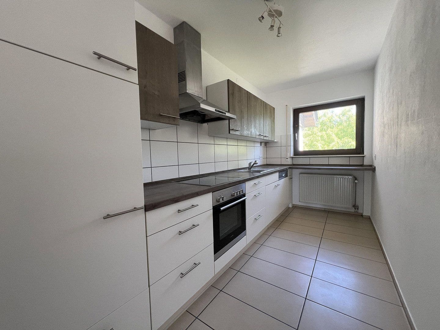 Pronájem bytu 4+1 85 m², Bad Schönborn, Bádensko-Württembersko Pronájem bytu 4+1 85 m², Bad Schönborn, Bádensko-Württembersko