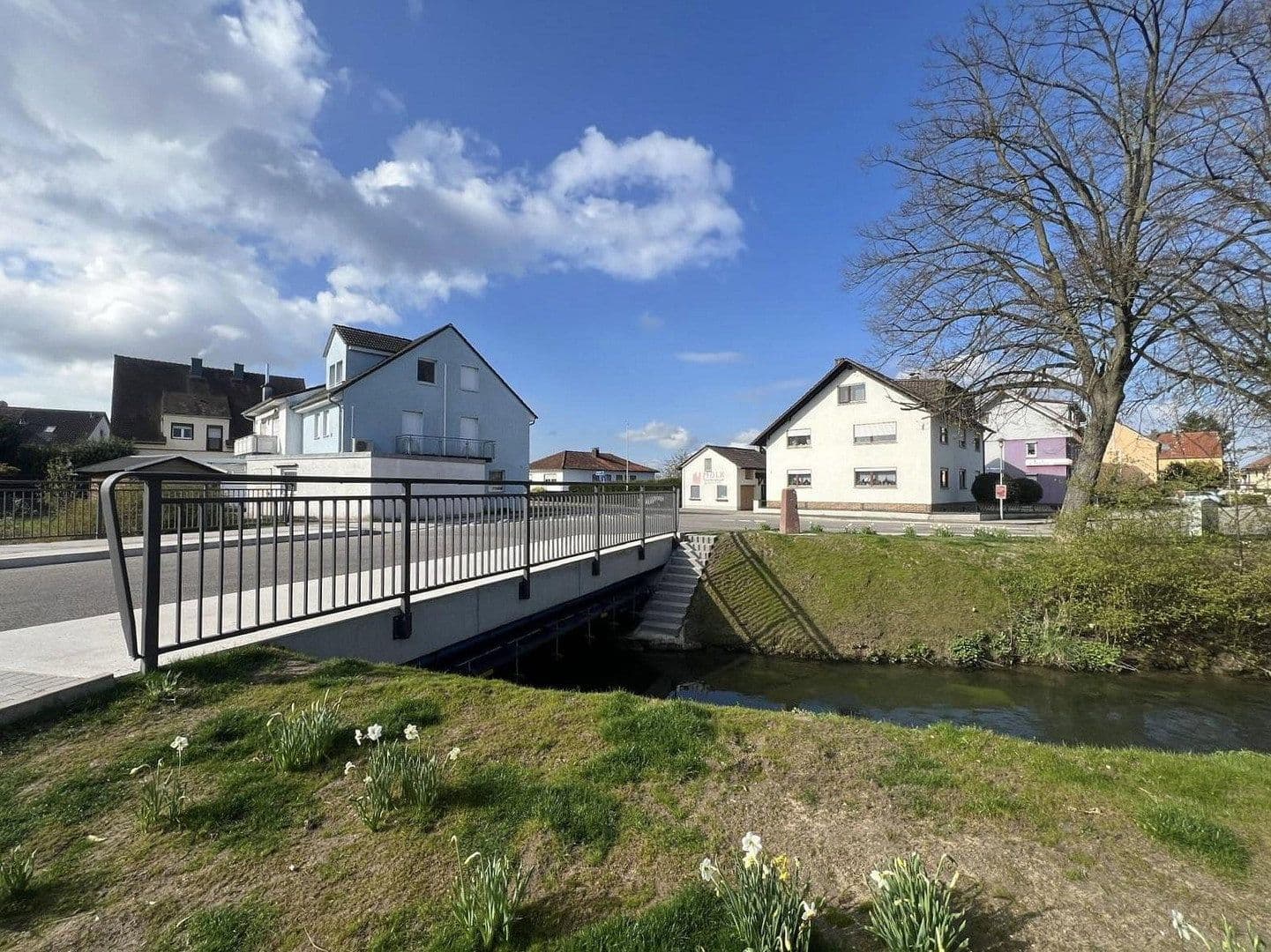 Pronájem bytu 4+1 85 m², Bad Schönborn, Bádensko-Württembersko Pronájem bytu 4+1 85 m², Bad Schönborn, Bádensko-Württembersko