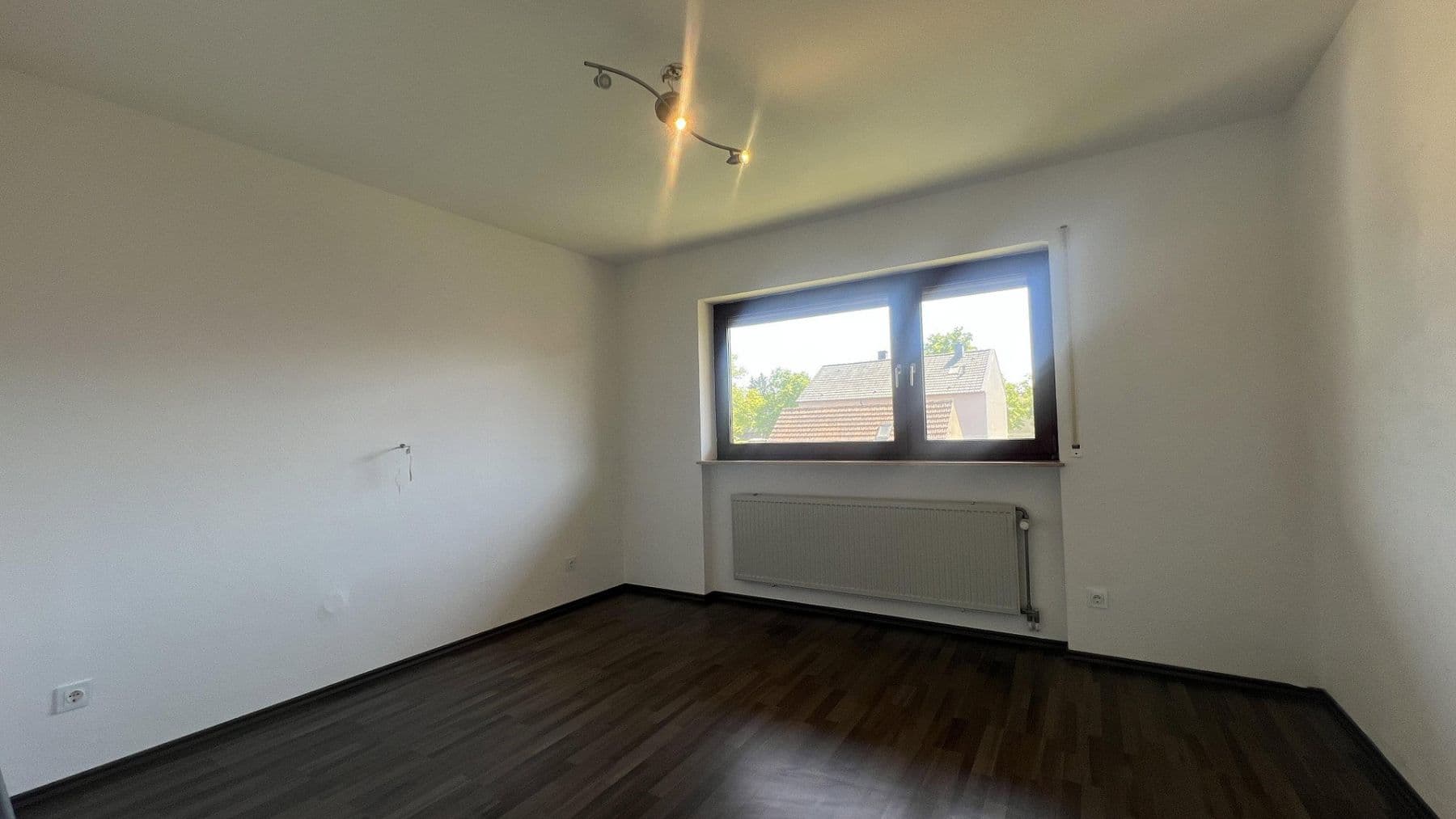 Pronájem bytu 4+1 85 m², Bad Schönborn, Bádensko-Württembersko Pronájem bytu 4+1 85 m², Bad Schönborn, Bádensko-Württembersko