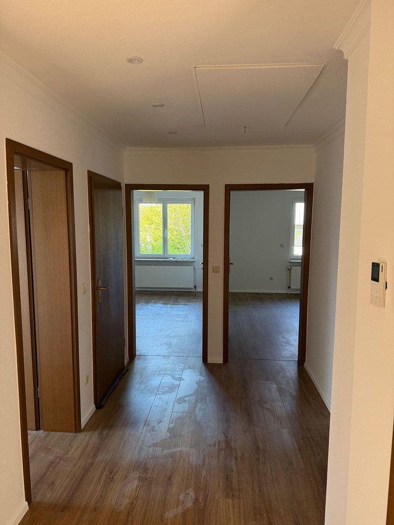 Pronájem bytu 3+1 90 m², Garbsen, Dolní Sasko Pronájem bytu 3+1 90 m², Garbsen, Dolní Sasko
