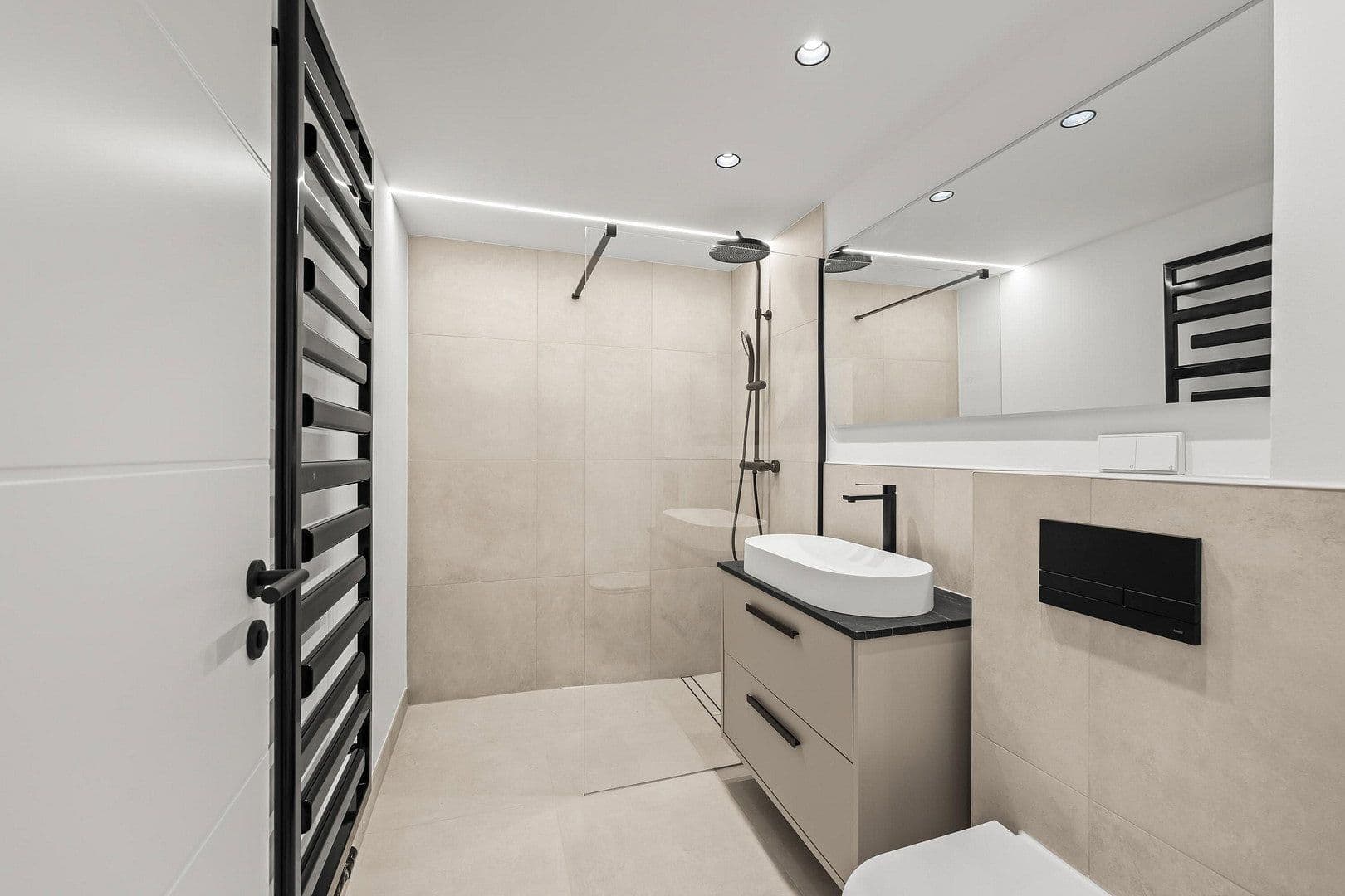 Prodej bytu 4+1 93 m², Delpstr. 5, Nürnberg, Bavorsko Prodej bytu 4+1 93 m², Delpstr. 5, Nürnberg, Bavorsko