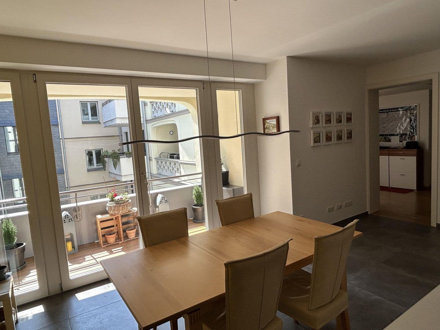 Prodej bytu 3+1 123 m², Frankfurt, Hessen Prodej bytu 3+1 123 m², Frankfurt, Hessen