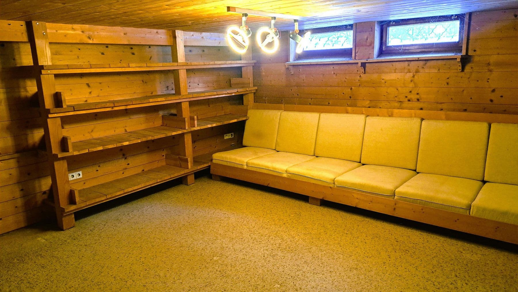 Prodej domu 170 m², pozemek 681 m², Ingolstadt, Bavorsko Prodej domu 170 m², pozemek 681 m², Ingolstadt, Bavorsko