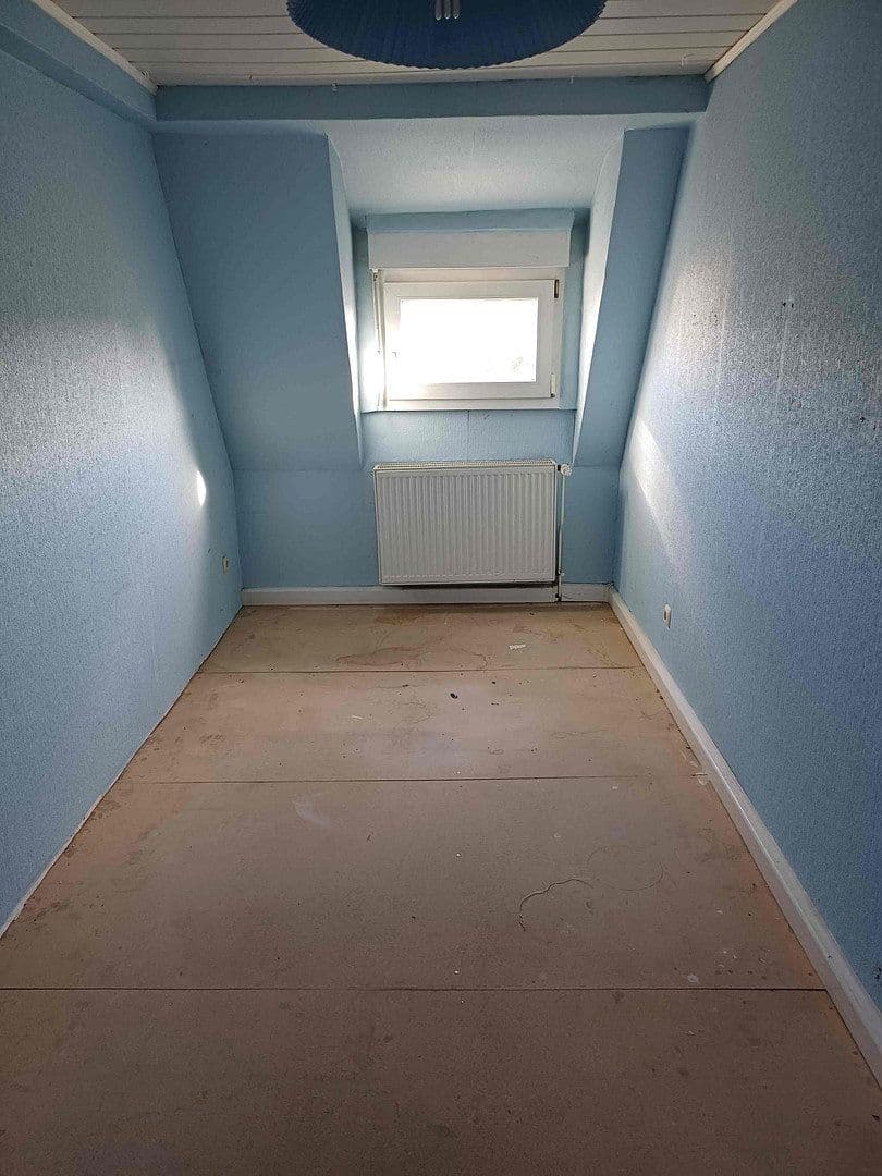 Pronájem bytu 4+1 110 m², Kreuzstr., 16, Sprockhövel, Severní Porýní-Vestfálsko Pronájem bytu 4+1 110 m², Kreuzstr., 16, Sprockhövel, Severní Porýní-Vestfálsko