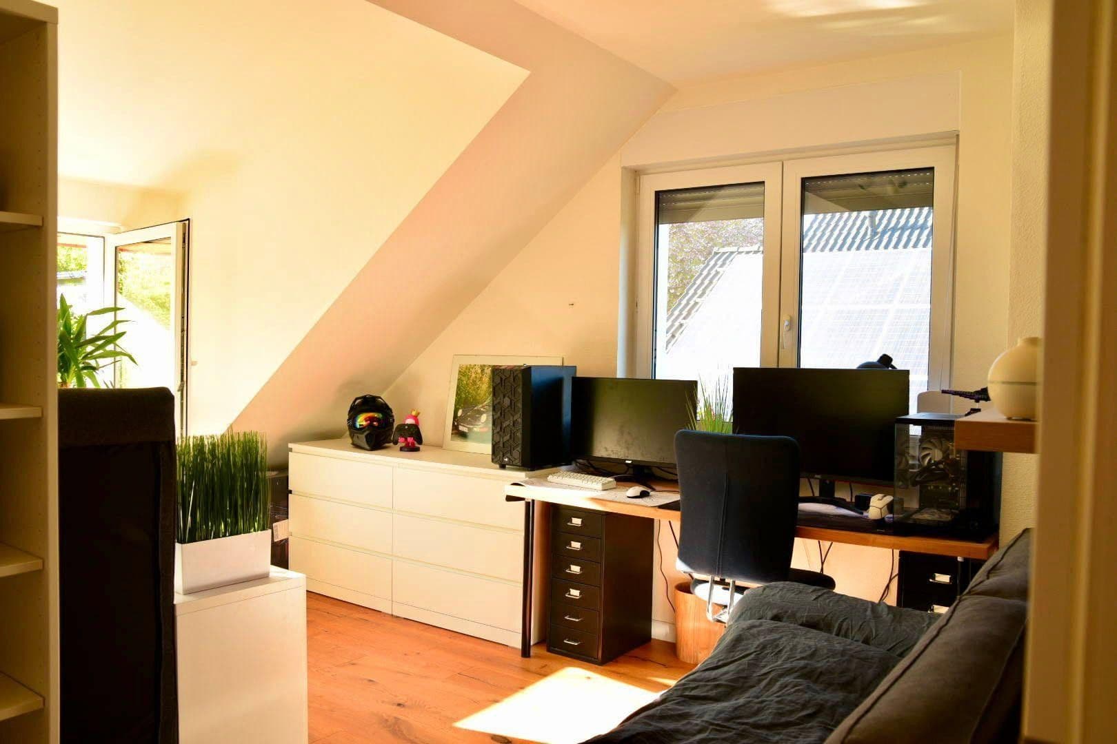 Prodej domu 301 m², pozemek 1.066 m², Schlehenweg 33, Heidenrod, Hessen Prodej domu 301 m², pozemek 1.066 m², Schlehenweg 33, Heidenrod, Hessen