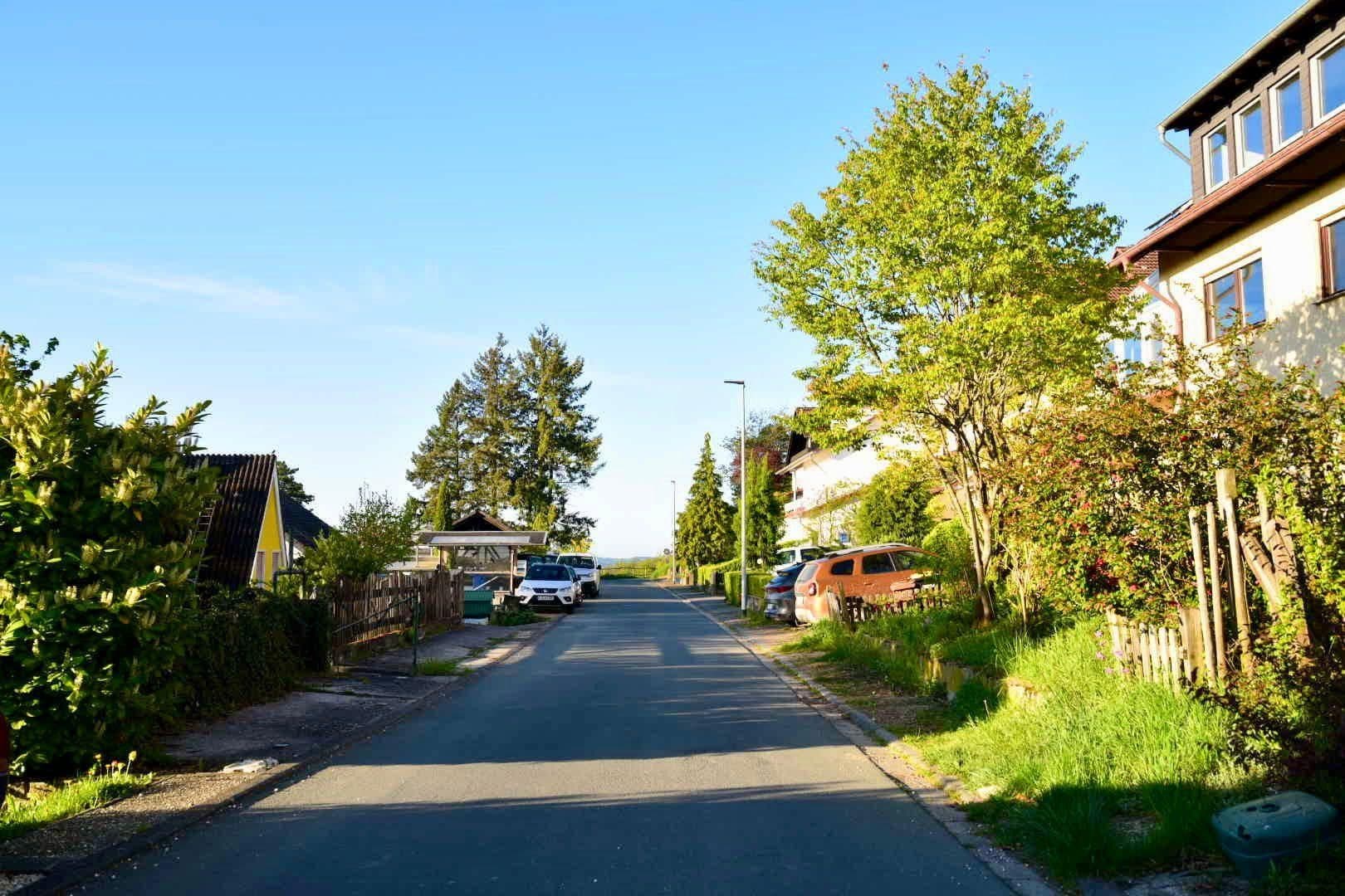 Prodej domu 301 m², pozemek 1.066 m², Schlehenweg 33, Heidenrod, Hessen Prodej domu 301 m², pozemek 1.066 m², Schlehenweg 33, Heidenrod, Hessen