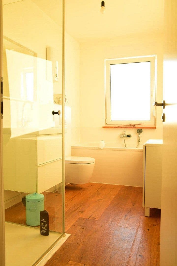 Prodej domu 301 m², pozemek 1.066 m², Schlehenweg 33, Heidenrod, Hessen Prodej domu 301 m², pozemek 1.066 m², Schlehenweg 33, Heidenrod, Hessen