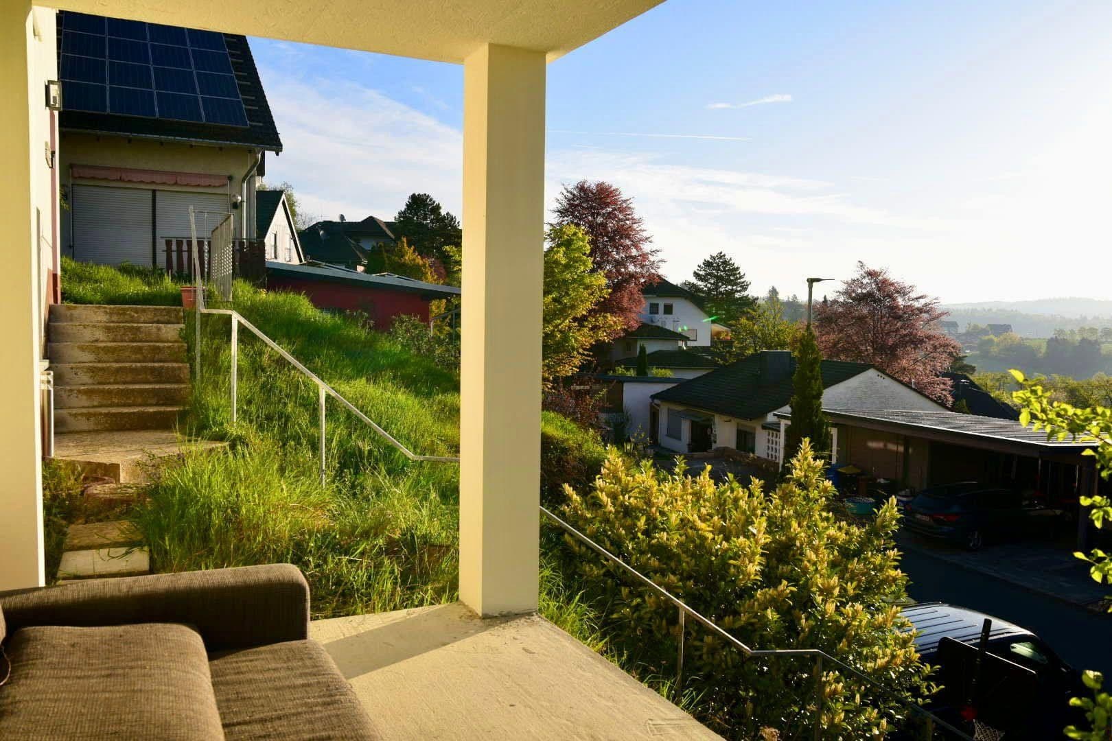 Prodej domu 301 m², pozemek 1.066 m², Schlehenweg 33, Heidenrod, Hessen Prodej domu 301 m², pozemek 1.066 m², Schlehenweg 33, Heidenrod, Hessen