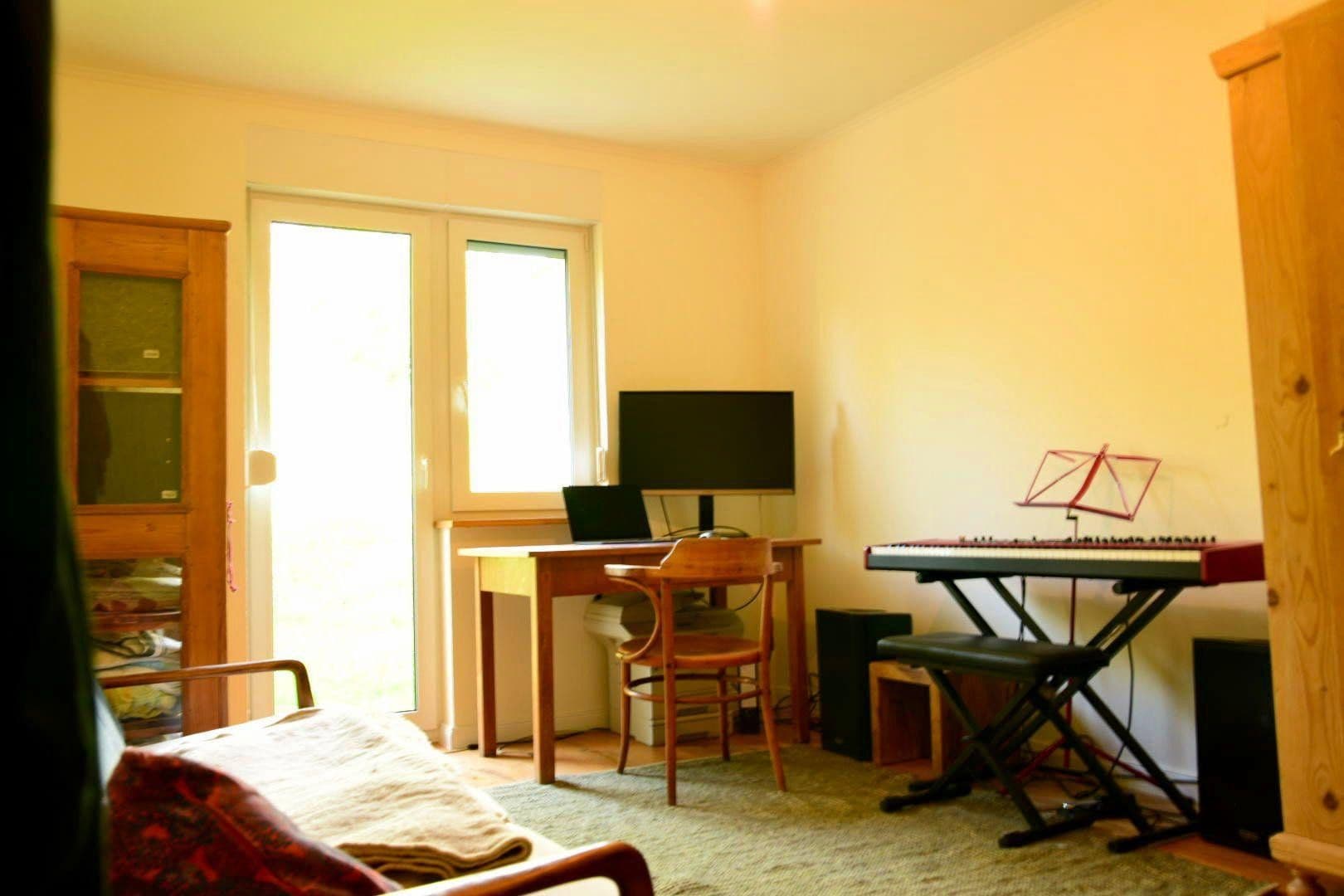 Prodej domu 301 m², pozemek 1.066 m², Schlehenweg 33, Heidenrod, Hessen Prodej domu 301 m², pozemek 1.066 m², Schlehenweg 33, Heidenrod, Hessen