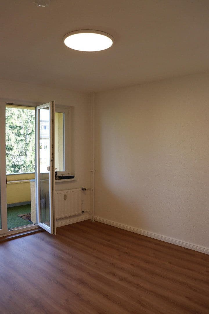 Prodej bytu 2+1 46 m², Lienemannstraße, Berlin, Berlín Prodej bytu 2+1 46 m², Lienemannstraße, Berlin, Berlín