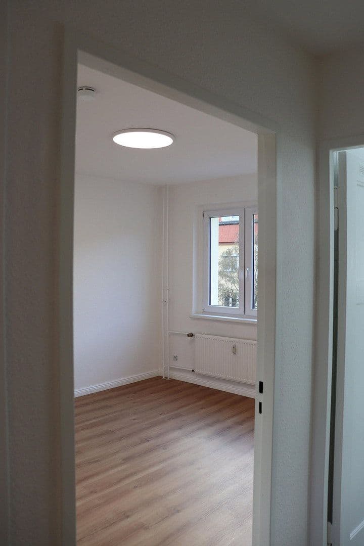 Prodej bytu 2+1 46 m², Lienemannstraße, Berlin, Berlín Prodej bytu 2+1 46 m², Lienemannstraße, Berlin, Berlín