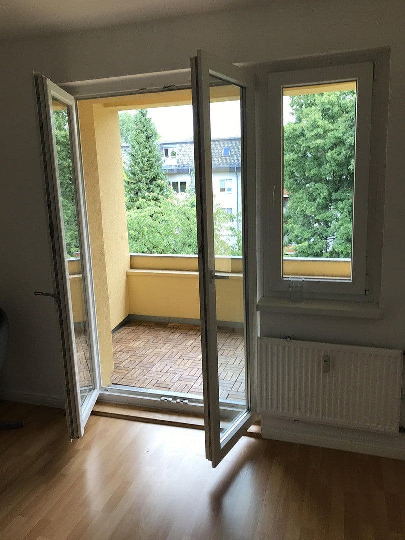 Prodej bytu 2+1 46 m², Lienemannstraße, Berlin, Berlín Prodej bytu 2+1 46 m², Lienemannstraße, Berlin, Berlín