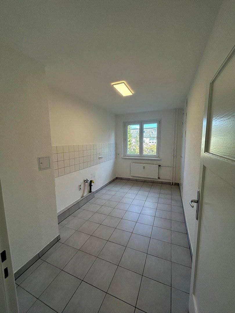 Prodej bytu 2+1 46 m², Lienemannstraße, Berlin, Berlín Prodej bytu 2+1 46 m², Lienemannstraße, Berlin, Berlín