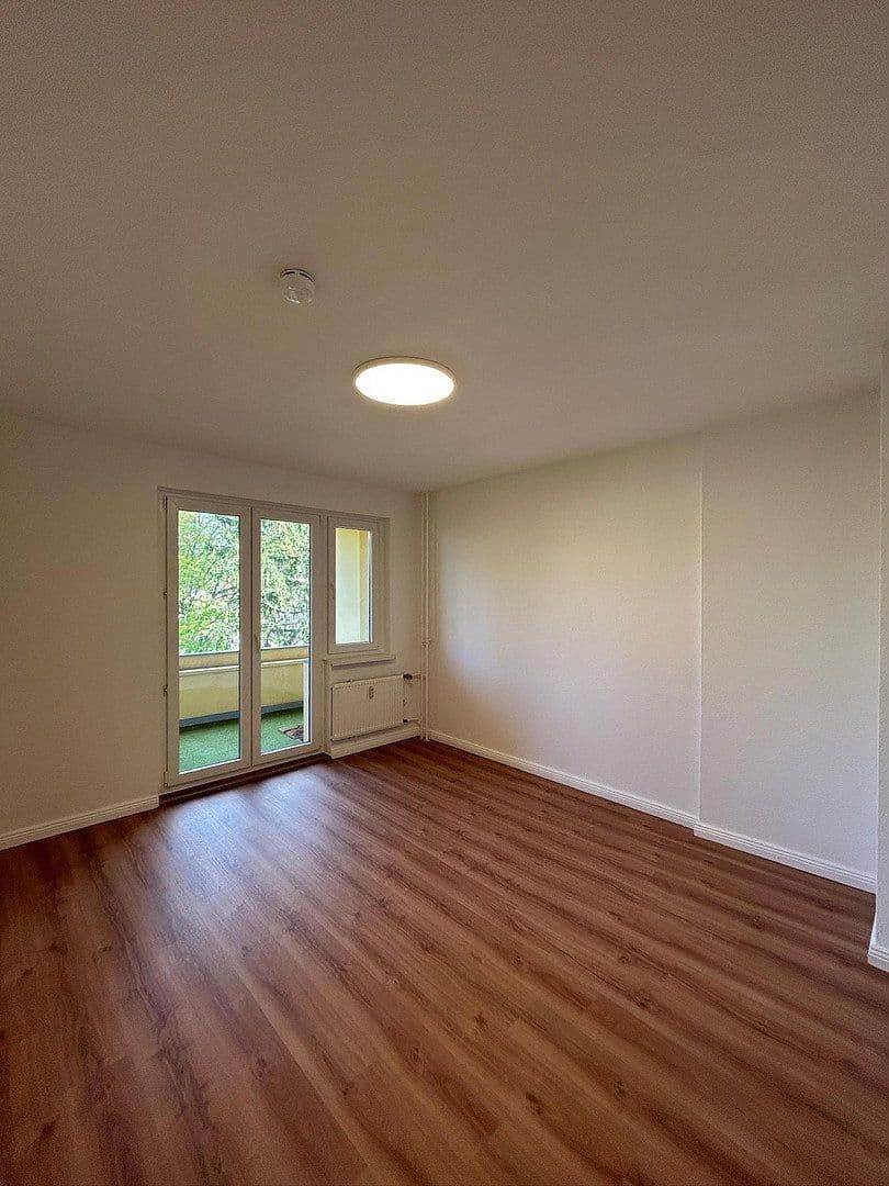 Prodej bytu 2+1 46 m², Lienemannstraße, Berlin, Berlín Prodej bytu 2+1 46 m², Lienemannstraße, Berlin, Berlín