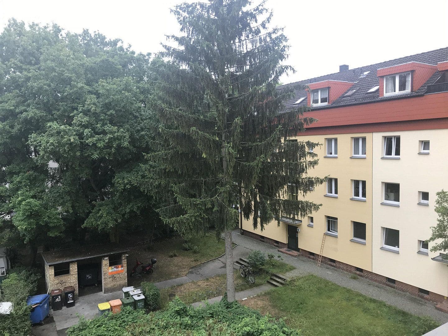 Prodej bytu 2+1 46 m², Lienemannstraße, Berlin, Berlín Prodej bytu 2+1 46 m², Lienemannstraße, Berlin, Berlín