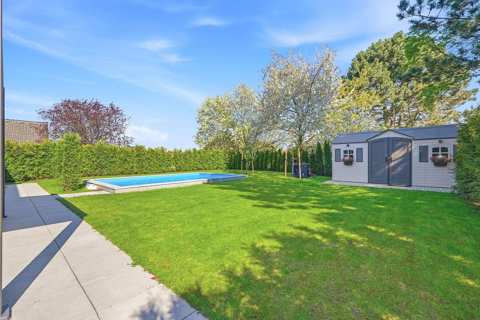 Prodej domu 355 m², pozemek 891 m², Odenthal, Severní Porýní-Vestfálsko Prodej domu 355 m², pozemek 891 m², Odenthal, Severní Porýní-Vestfálsko