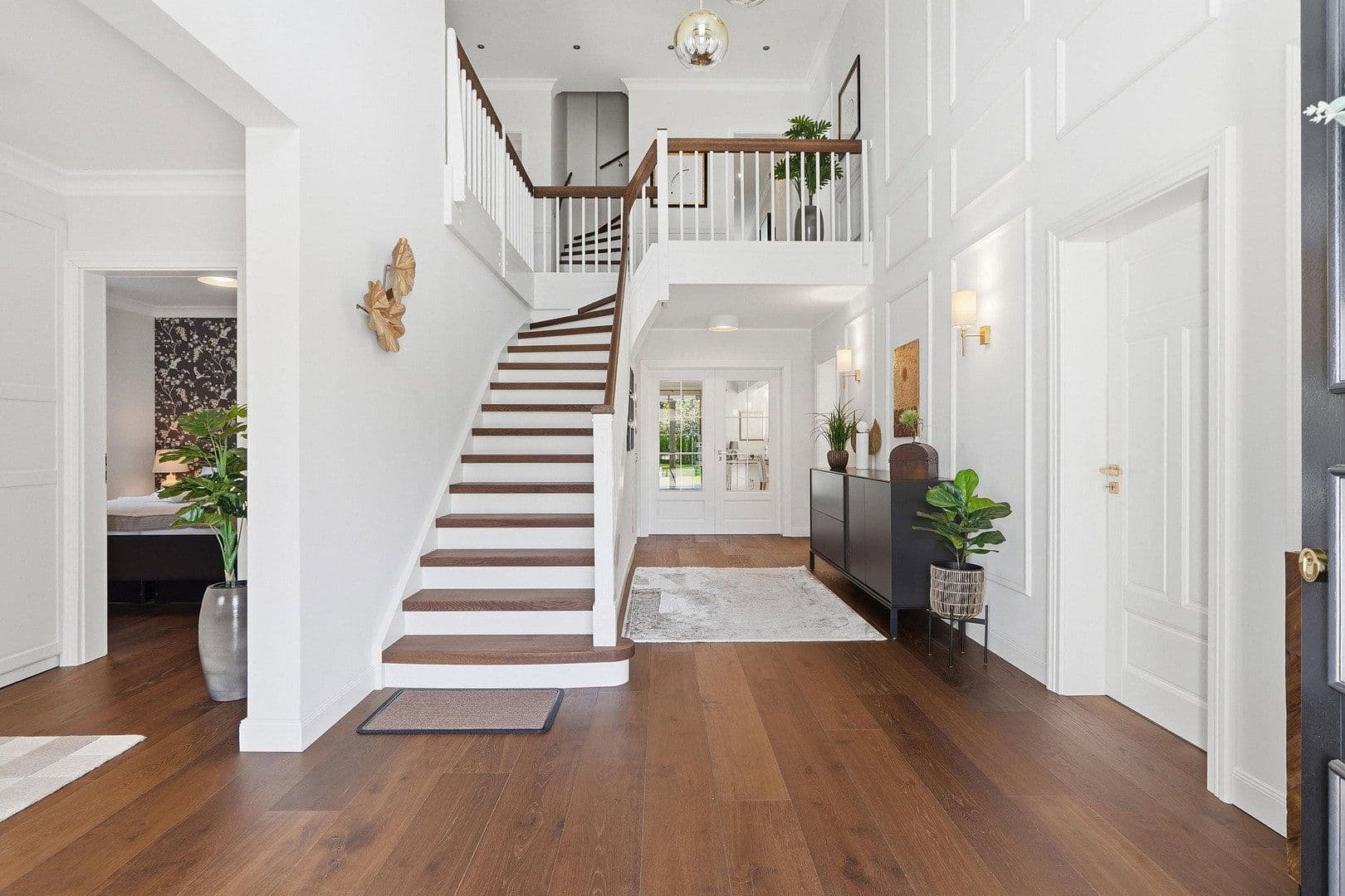 Prodej domu 355 m², pozemek 891 m², Odenthal, Severní Porýní-Vestfálsko Prodej domu 355 m², pozemek 891 m², Odenthal, Severní Porýní-Vestfálsko