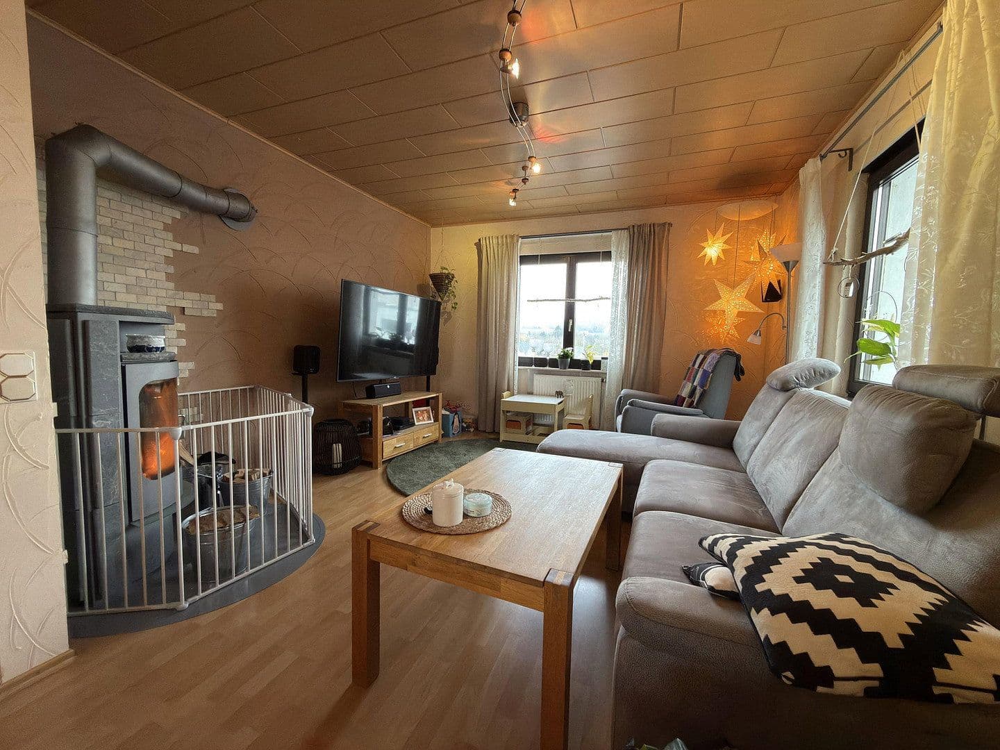 Prodej domu 191 m², pozemek 353 m², Butzbach, Hessen Prodej domu 191 m², pozemek 353 m², Butzbach, Hessen