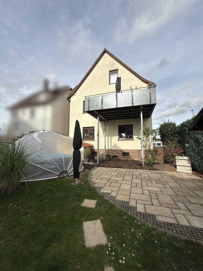 Prodej domu 191 m², pozemek 353 m², Butzbach, Hessen Prodej domu 191 m², pozemek 353 m², Butzbach, Hessen