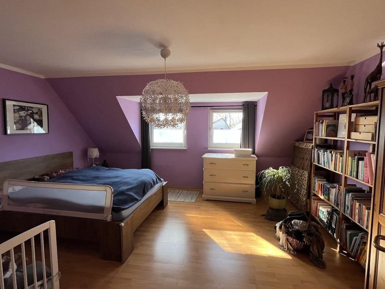 Prodej domu 104 m², pozemek 162 m², Solingen, Severní Porýní-Vestfálsko Prodej domu 104 m², pozemek 162 m², Solingen, Severní Porýní-Vestfálsko