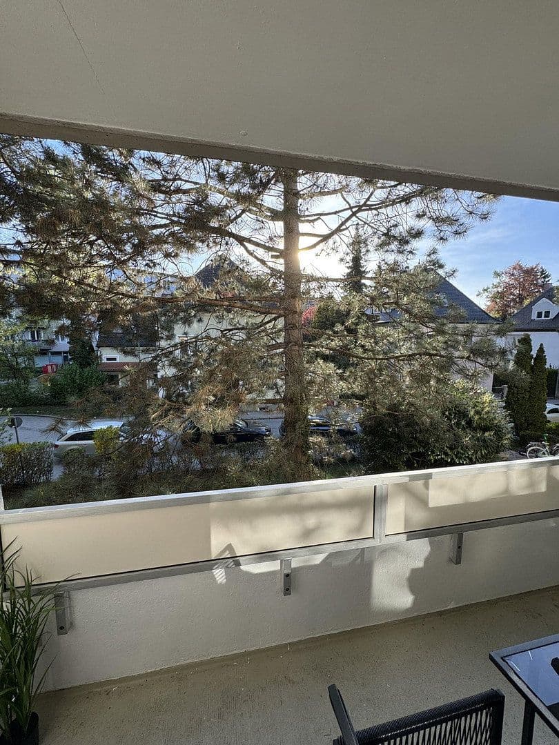 Pronájem bytu 1+1 30 m², Jakob-Hagenbucher Straße, München, Bavorsko Pronájem bytu 1+1 30 m², Jakob-Hagenbucher Straße, München, Bavorsko