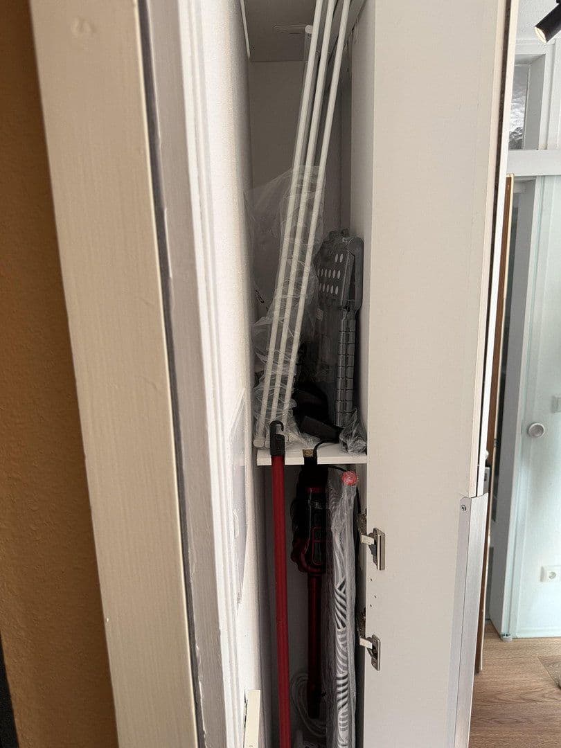 Pronájem bytu 1+1 30 m², Jakob-Hagenbucher Straße, München, Bavorsko Pronájem bytu 1+1 30 m², Jakob-Hagenbucher Straße, München, Bavorsko