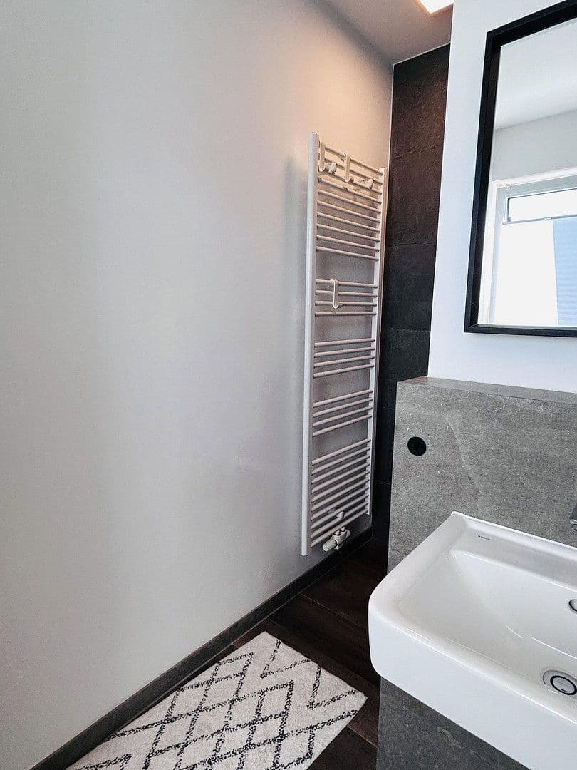 Prodej domu 125 m², pozemek 238 m², Isernhagen, Dolní Sasko Prodej domu 125 m², pozemek 238 m², Isernhagen, Dolní Sasko