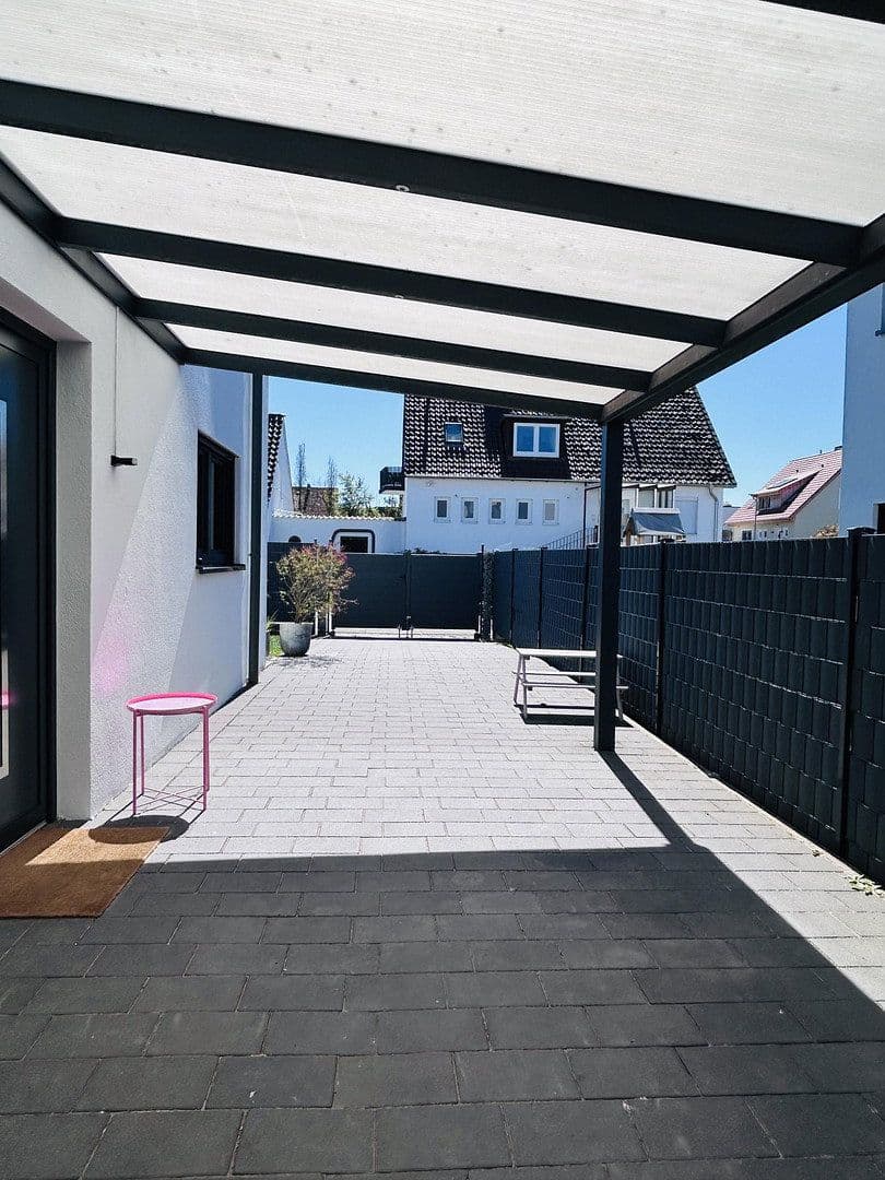 Prodej domu 125 m², pozemek 238 m², Isernhagen, Dolní Sasko Prodej domu 125 m², pozemek 238 m², Isernhagen, Dolní Sasko