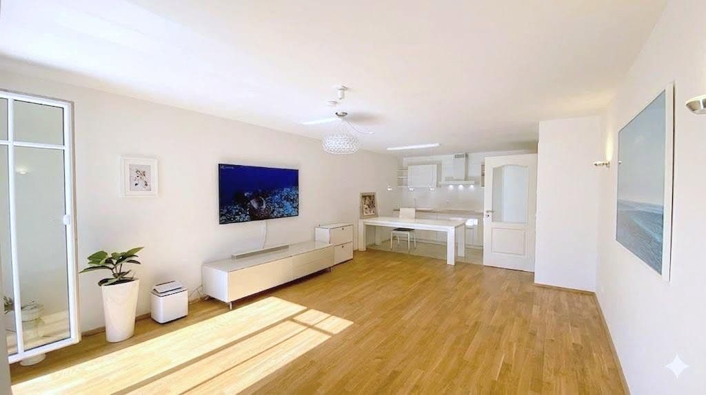 Prodej bytu 3+1 103 m², München, Bavorsko Prodej bytu 3+1 103 m², München, Bavorsko