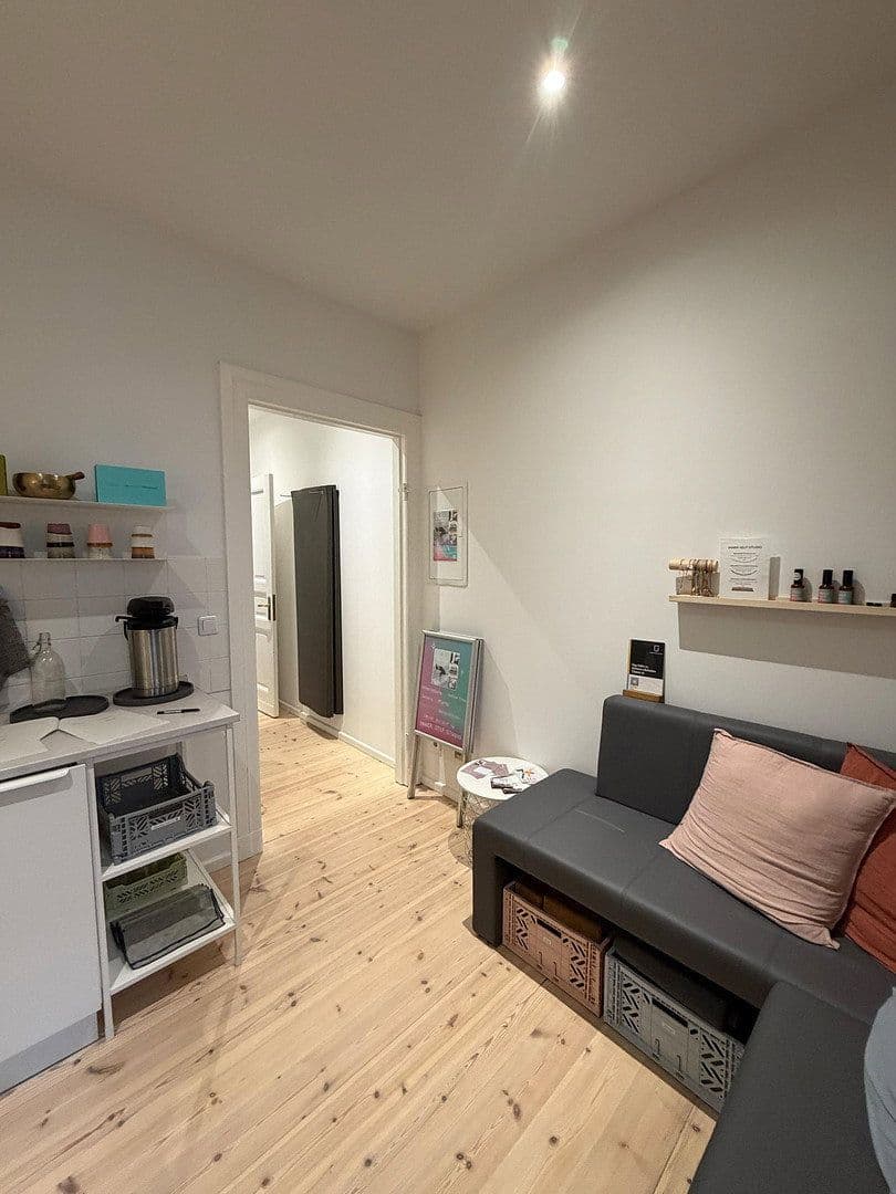 Prodej kanceláře 91 m², Bänschstraße 74, Berlin, Berlín Prodej kanceláře 91 m², Bänschstraße 74, Berlin, Berlín