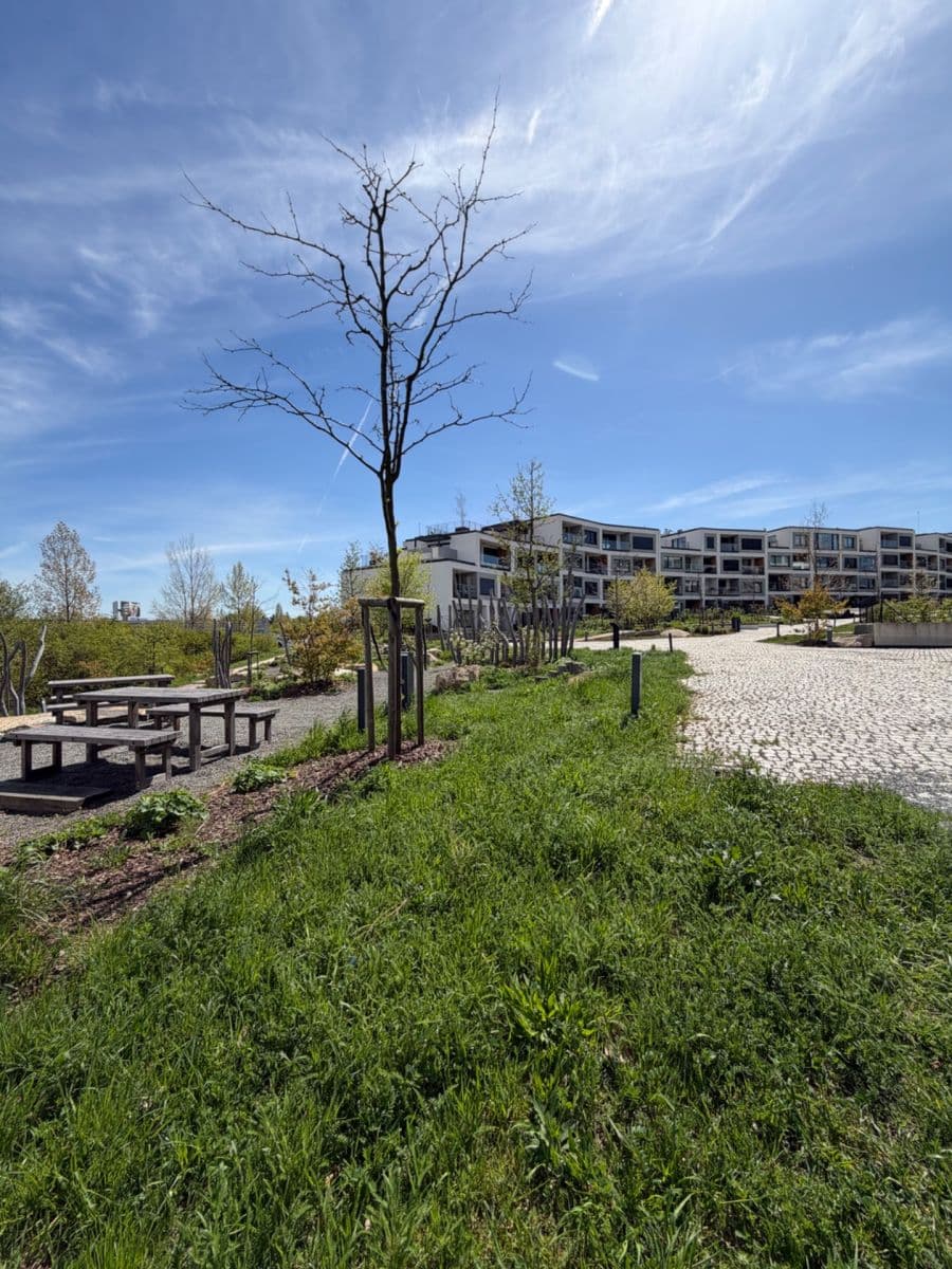 Prodej bytu 2+kk 40 m², Dostalové, Praha, Praha Prodej bytu 2+kk 40 m², Dostalové, Praha, Praha