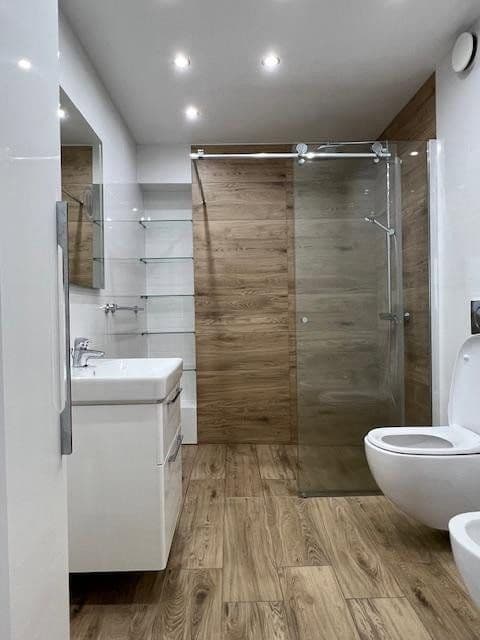 Prodej domu 240 m², pozemek 297 m², Malsch, Bádensko-Württembersko Prodej domu 240 m², pozemek 297 m², Malsch, Bádensko-Württembersko