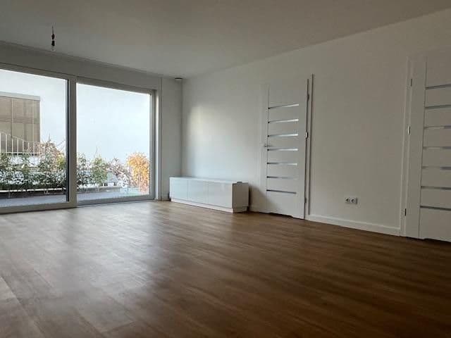 Prodej domu 240 m², pozemek 297 m², Malsch, Bádensko-Württembersko Prodej domu 240 m², pozemek 297 m², Malsch, Bádensko-Württembersko
