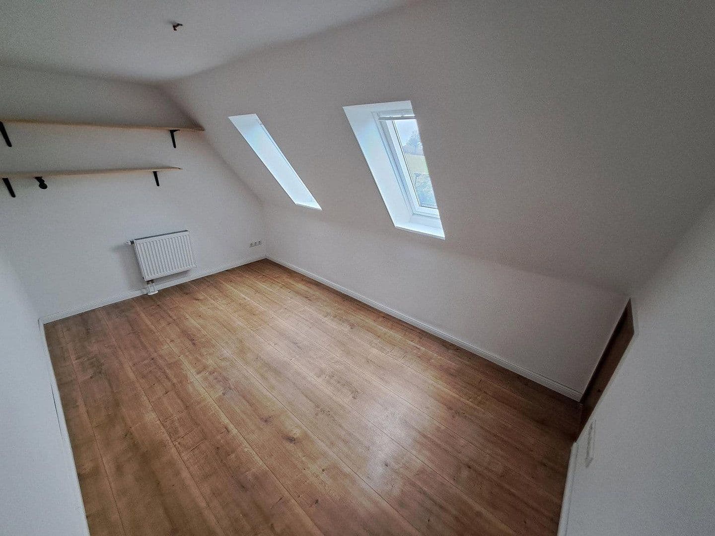 Prodej domu 104 m², pozemek 287 m², Quarnbek, Šlesvicko-Holštýnsko Prodej domu 104 m², pozemek 287 m², Quarnbek, Šlesvicko-Holštýnsko