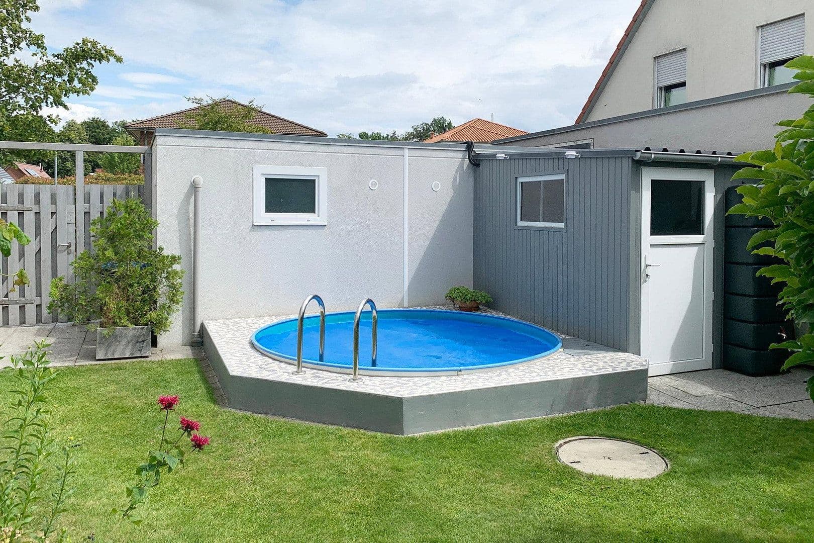 Prodej domu 153 m², pozemek 615 m², Lüneburg, Dolní Sasko Prodej domu 153 m², pozemek 615 m², Lüneburg, Dolní Sasko