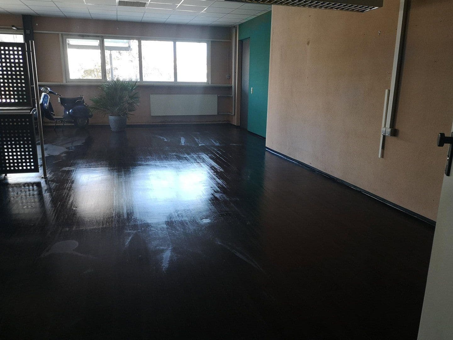 Pronájem nebytového prostoru 240 m², Industriestraße, 17, Bechhofen, Bavorsko Pronájem nebytového prostoru 240 m², Industriestraße, 17, Bechhofen, Bavorsko