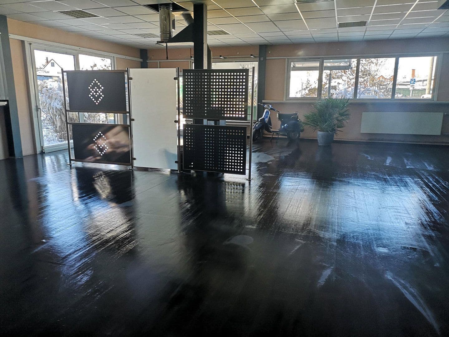 Pronájem nebytového prostoru 240 m², Industriestraße, 17, Bechhofen, Bavorsko Pronájem nebytového prostoru 240 m², Industriestraße, 17, Bechhofen, Bavorsko